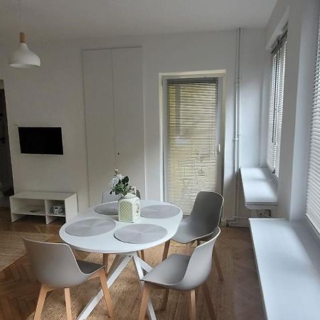 Fitmaison Apartment Ochota Warsaw Ngoại thất bức ảnh